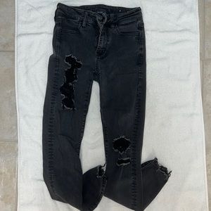 American eagle skinny jeans ripped